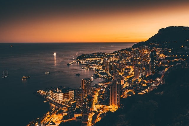 Monégasques, Monaco et les casinos